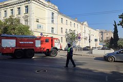 В Севастополе охранник ТЦ выгнал людей во время воздушной тревоги из-за конца рабочего дня